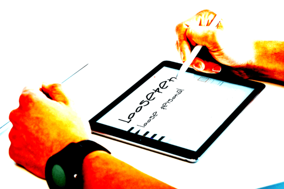 Loose Pen: A Quirky Handwritten Font for Editorial Design